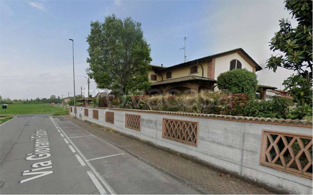 casa indipendente in vendita a Montodine
