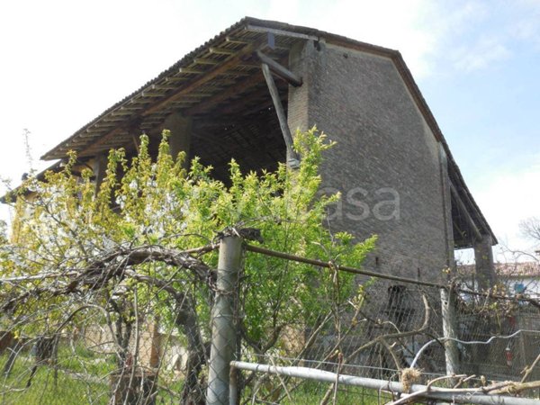casa indipendente in vendita a Montodine