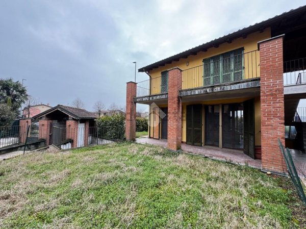 appartamento in vendita a Montodine