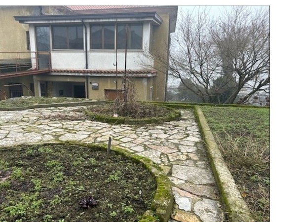 casa indipendente in vendita a Montodine