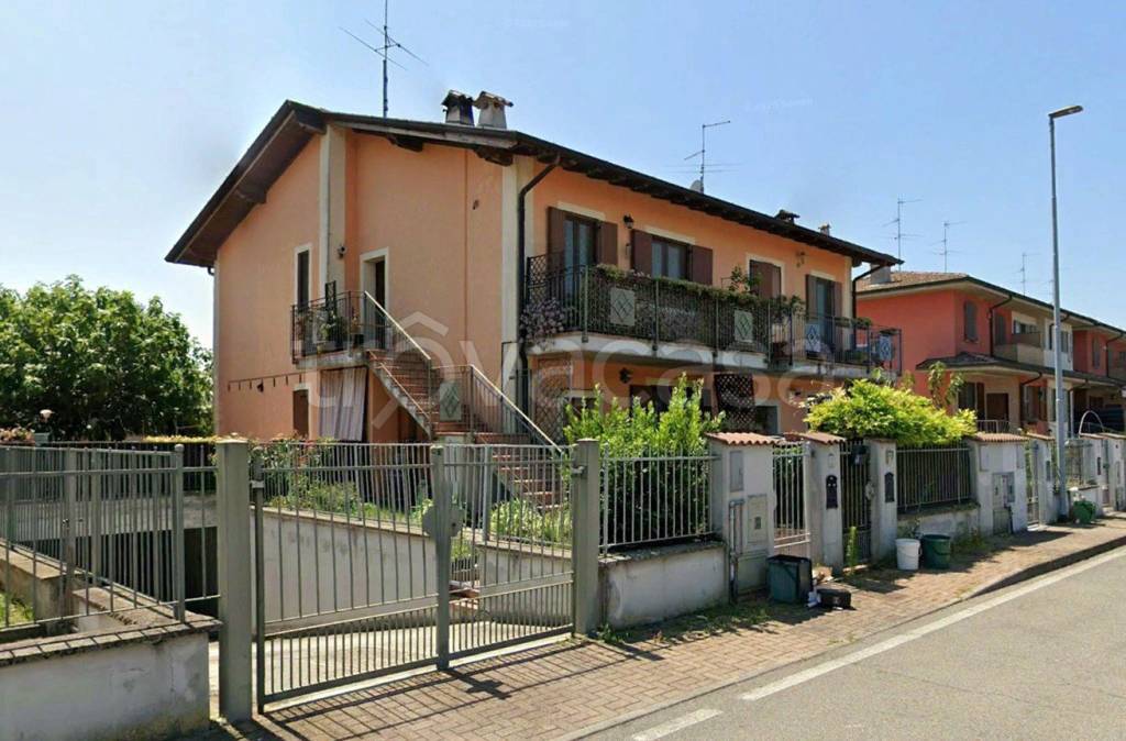 appartamento in vendita a Montodine