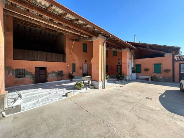casa indipendente in vendita a Montodine