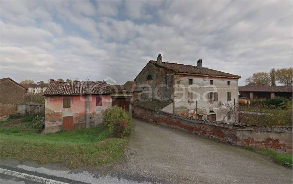 quadrivano in vendita a Motta Baluffi