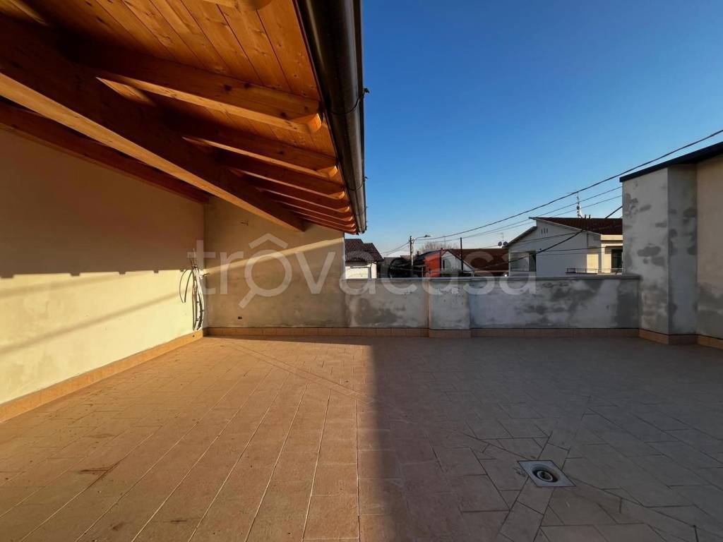 casa indipendente in vendita a Motta Baluffi