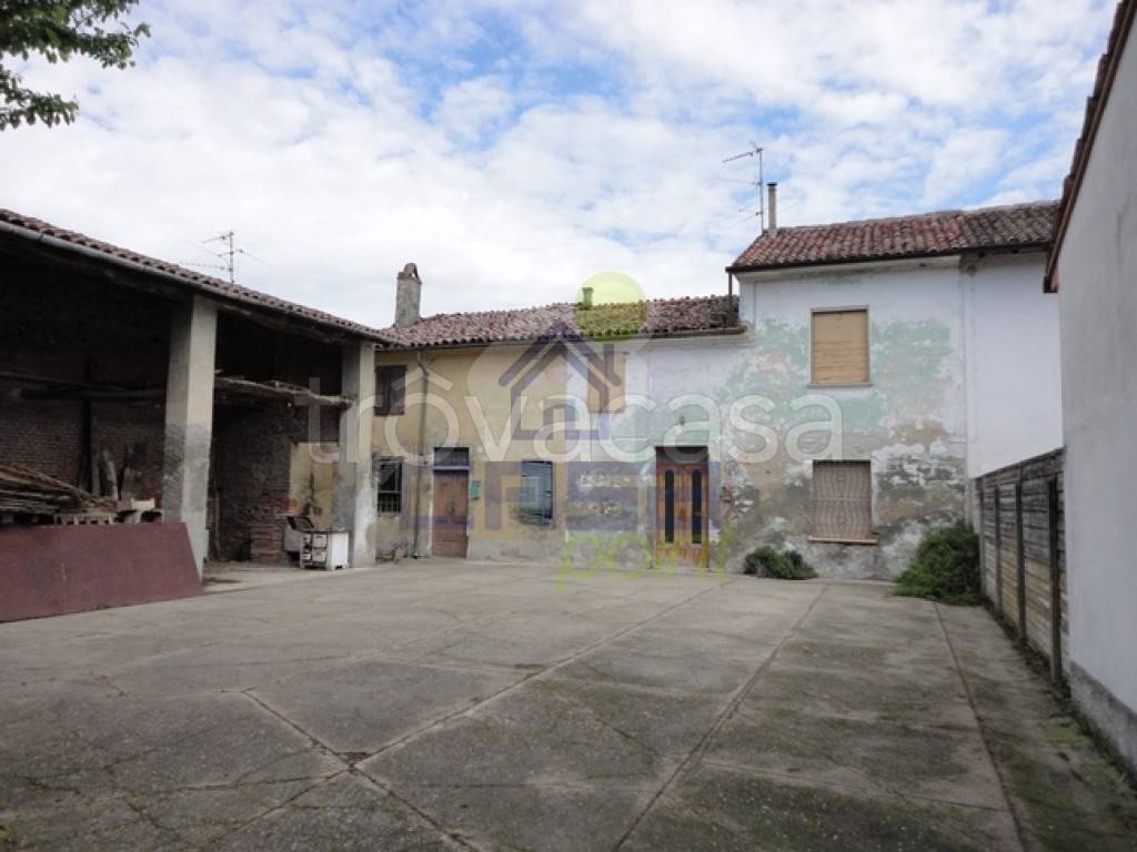 casa indipendente in vendita a Motta Baluffi