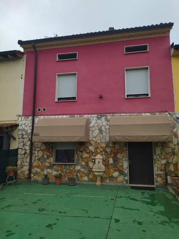 casa indipendente in vendita a Motta Baluffi