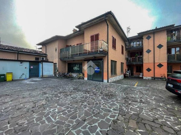 negozio in vendita ad Offanengo