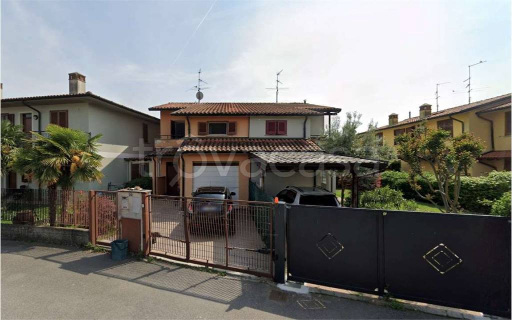 casa indipendente in vendita ad Offanengo
