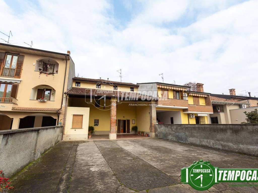 casa indipendente in vendita ad Offanengo