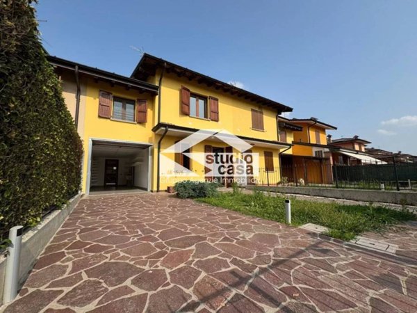 casa indipendente in vendita ad Offanengo