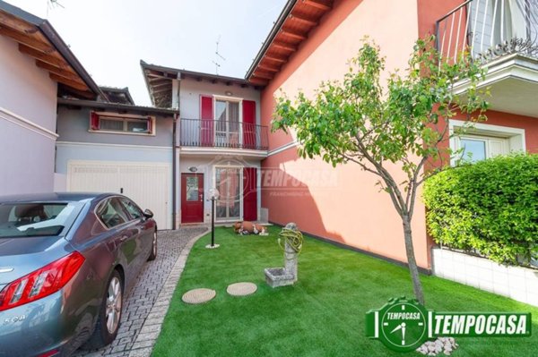 casa indipendente in vendita ad Offanengo