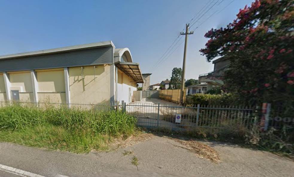 locale commerciale in vendita ad Offanengo