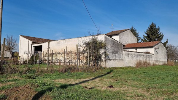 casa indipendente in vendita ad Ostiano