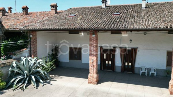 casa indipendente in vendita ad Ostiano