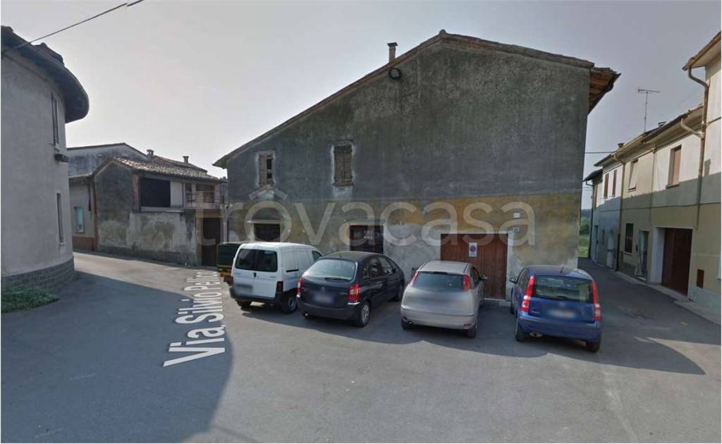 casa indipendente in vendita ad Ostiano