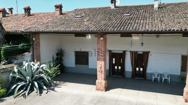 casa indipendente in vendita ad Ostiano