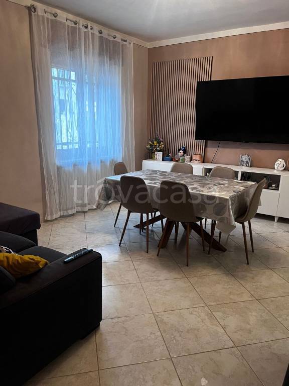 casa indipendente in vendita ad Ostiano
