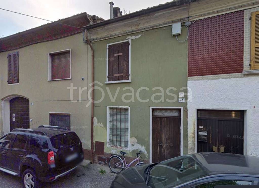 casa indipendente in vendita ad Ostiano