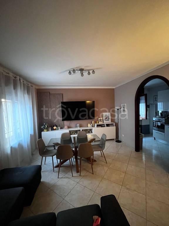 casa indipendente in vendita ad Ostiano