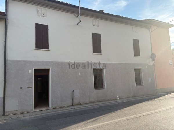 casa indipendente in vendita ad Ostiano