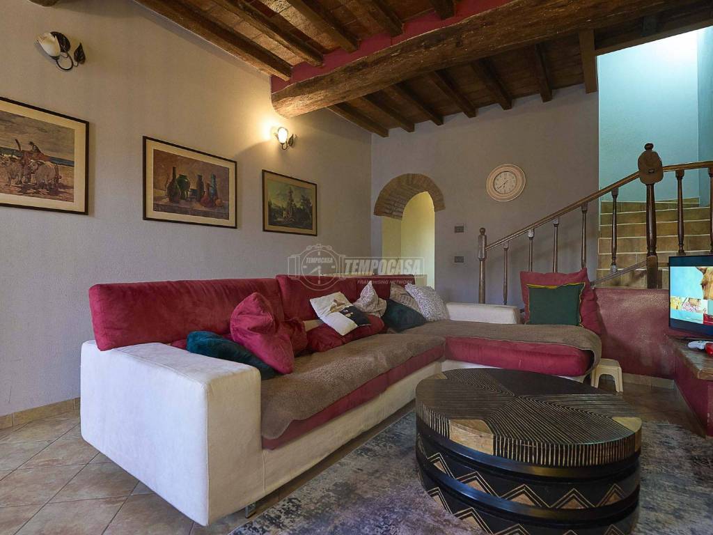 casa indipendente in vendita a Paderno Ponchielli in zona Ossolaro