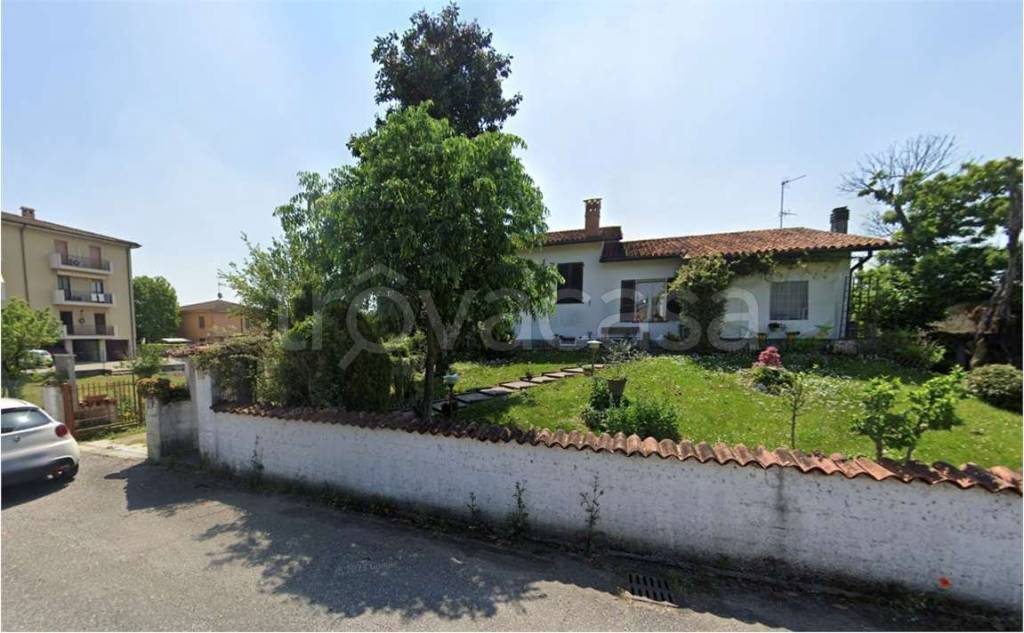 casa indipendente in vendita a Paderno Ponchielli