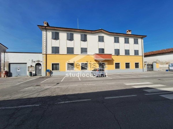 appartamento in vendita a Paderno Ponchielli in zona Ossolaro