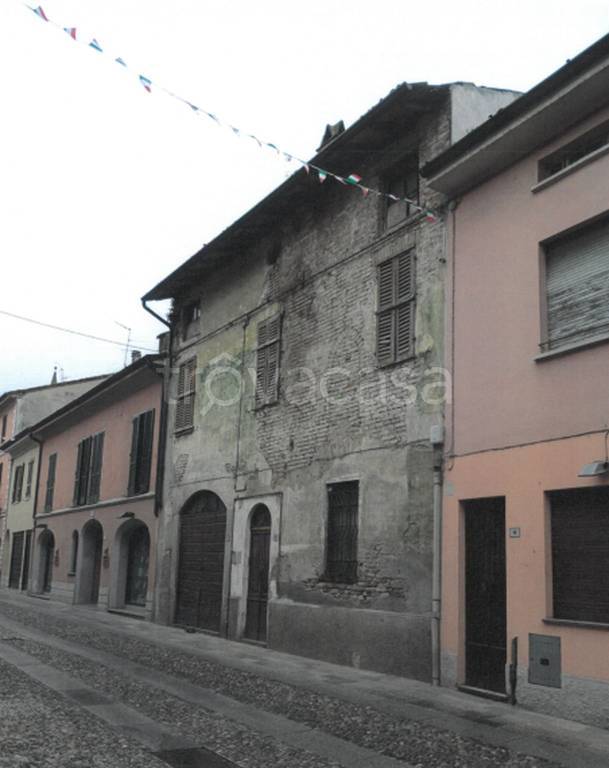 casa indipendente in vendita a Paderno Ponchielli in zona Ossolaro