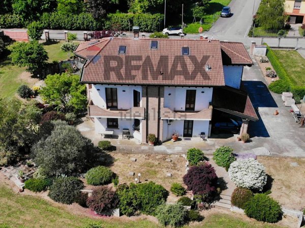 casa indipendente in vendita a Paderno Ponchielli