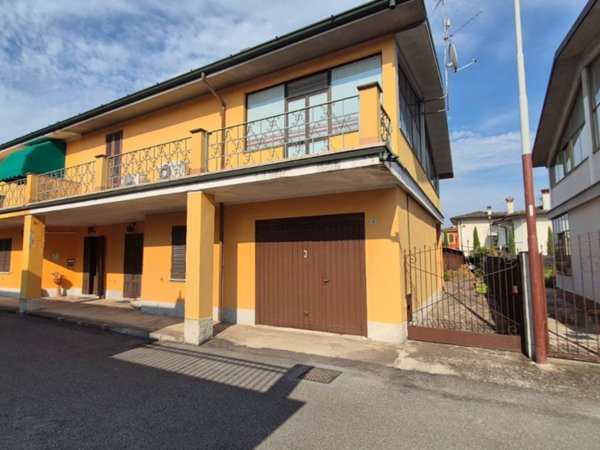 casa indipendente in vendita a Paderno Ponchielli