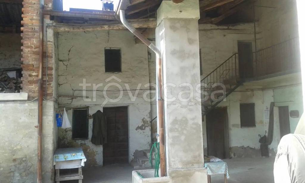 casa indipendente in vendita a Palazzo Pignano