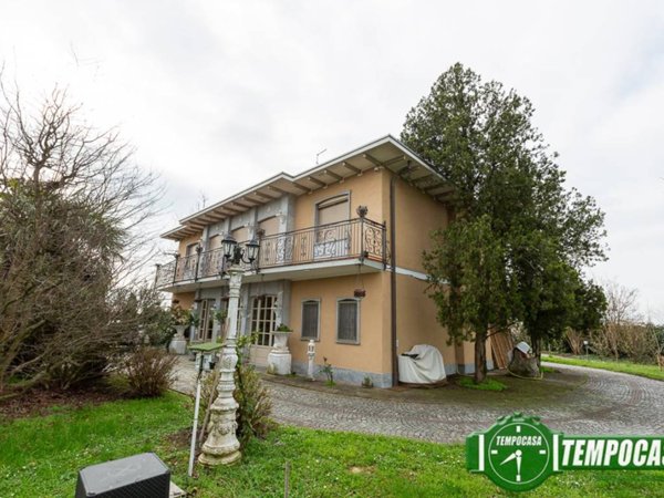 casa indipendente in vendita a Palazzo Pignano