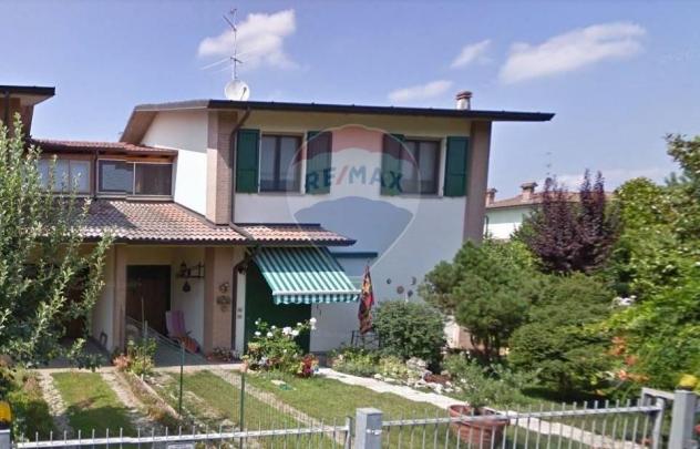 casa indipendente in vendita a Palazzo Pignano