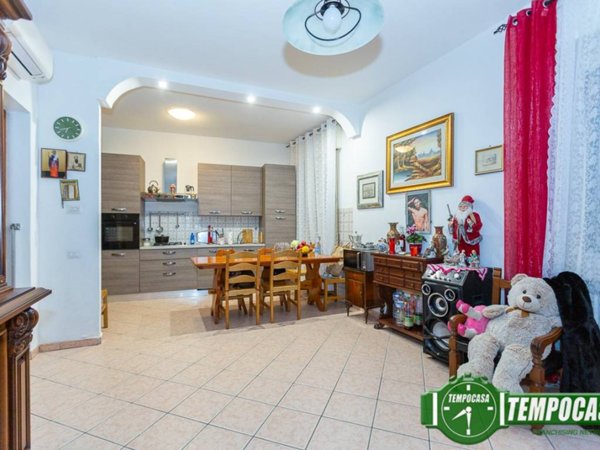 casa indipendente in vendita a Palazzo Pignano in zona Scannabue