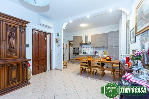 casa indipendente in vendita a Palazzo Pignano in zona Scannabue