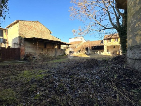 casa indipendente in vendita a Palazzo Pignano