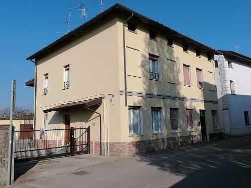 appartamento in vendita a Palazzo Pignano in zona Cascine Capri