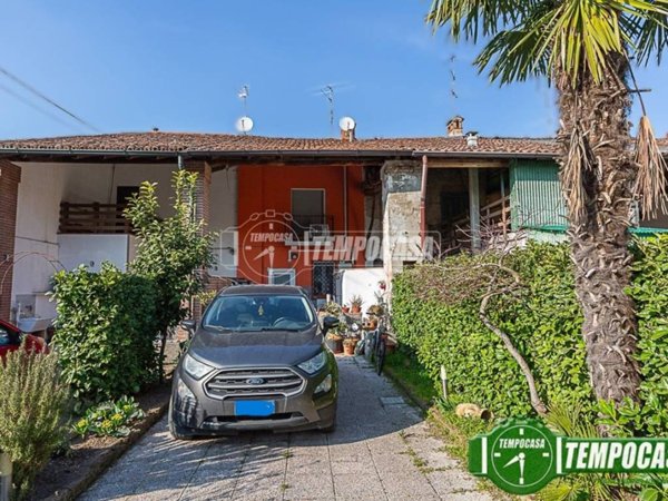 casa indipendente in vendita a Palazzo Pignano in zona Scannabue