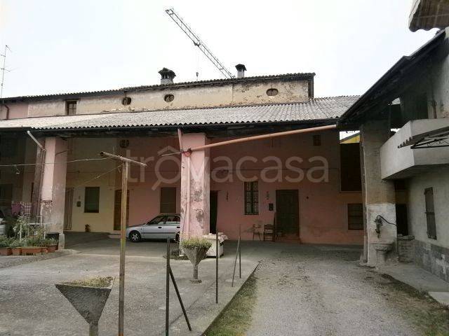 casa indipendente in vendita a Palazzo Pignano