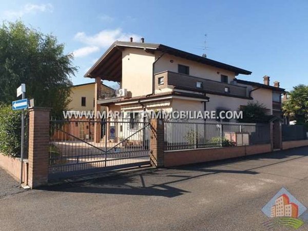 appartamento in vendita a Palazzo Pignano in zona Scannabue