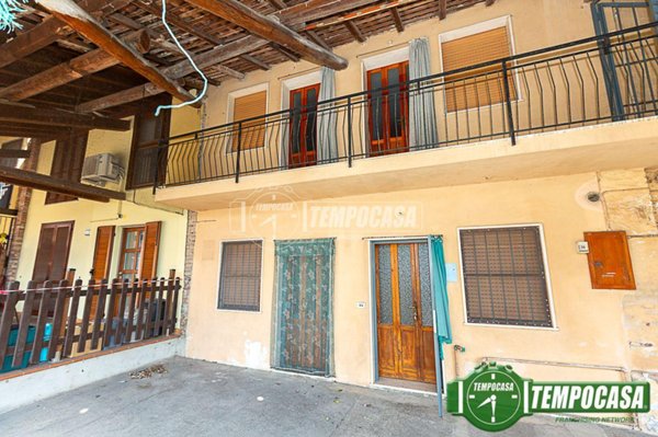casa indipendente in vendita a Palazzo Pignano in zona Scannabue