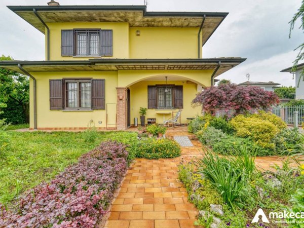casa indipendente in vendita a Palazzo Pignano