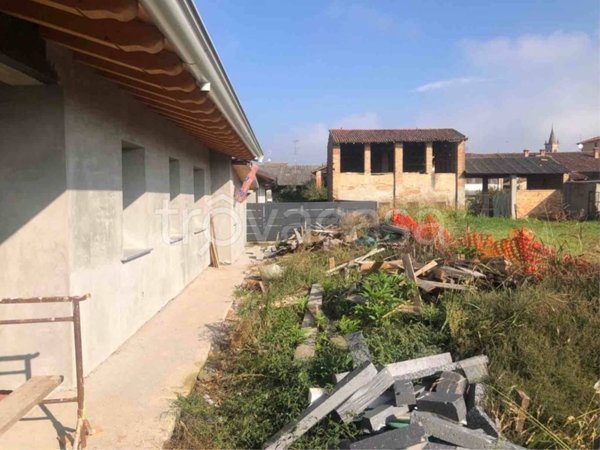 casa indipendente in vendita a Palazzo Pignano in zona Scannabue