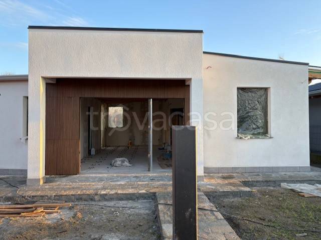 casa indipendente in vendita a Palazzo Pignano in zona Scannabue