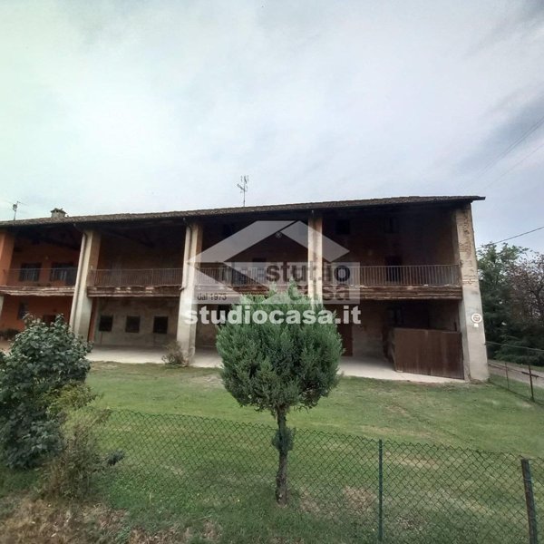 casa indipendente in vendita a Palazzo Pignano
