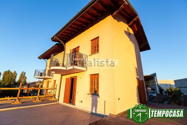 casa indipendente in vendita a Palazzo Pignano in zona Scannabue