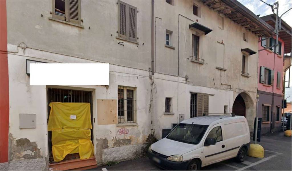 negozio in vendita a Palazzo Pignano