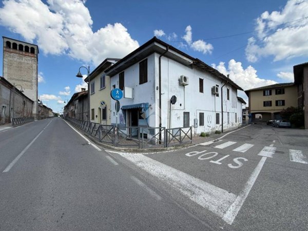negozio in vendita a Palazzo Pignano
