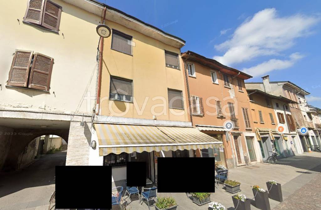 negozio in vendita a Pandino