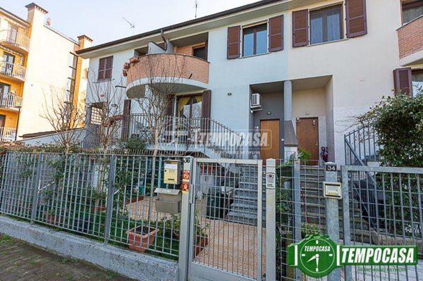 casa indipendente in vendita a Pandino